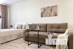 1-к квартира, посуточно, 42м2, 11/16 этаж