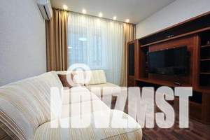 1-к квартира, посуточно, 38м2, 12/18 этаж