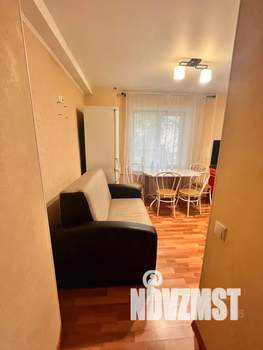 1-к квартира, посуточно, 40м2, 1/9 этаж