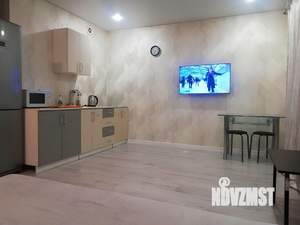 Студия квартира, посуточно, 28м2, 7/8 этаж