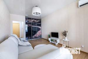 1-к квартира, посуточно, 42м2, 12/12 этаж