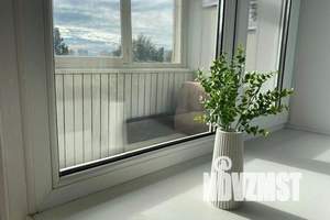 2-к квартира, посуточно, 61м2, 4/14 этаж