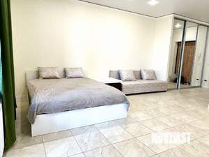 Студия квартира, посуточно, 32м2, 11/20 этаж