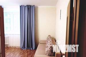 1-к квартира, посуточно, 44м2, 7/10 этаж