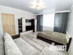 1-к квартира, посуточно, 43м2, 1/1 этаж