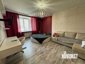 1-к квартира, посуточно, 46м2, 4/10 этаж