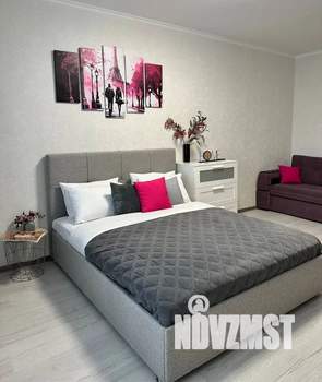 1-к квартира, посуточно, 38м2, 14/14 этаж