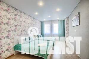 2-к квартира, посуточно, 65м2, 4/19 этаж