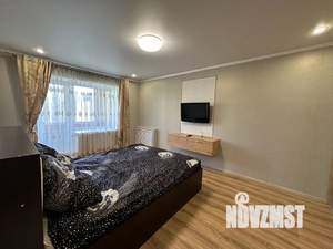 1-к квартира, посуточно, 32м2, 3/5 этаж