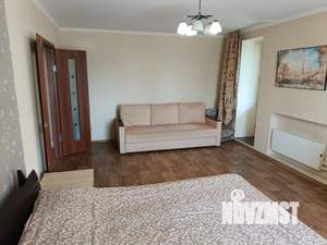 1-к квартира, посуточно, 41м2, 7/10 этаж