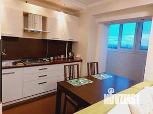 Студия квартира, посуточно, 40м2, 10/10 этаж