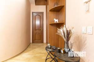 3-к квартира, посуточно, 90м2, 1/1 этаж