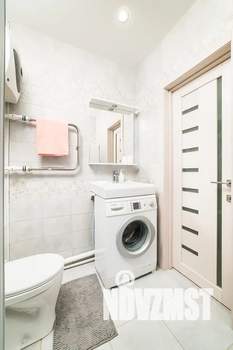 Студия квартира, посуточно, 32м2, 10/20 этаж