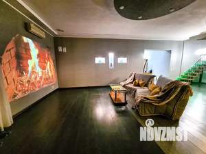 3-к квартира, посуточно, 160м2, 5/6 этаж