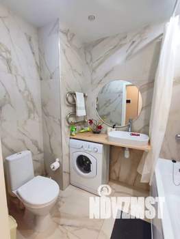 Студия квартира, посуточно, 30м2, 11/19 этаж