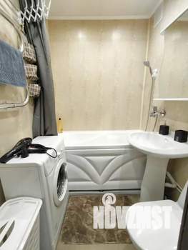 Студия квартира, посуточно, 32м2, 2/5 этаж