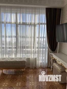 3-к квартира, на длительный срок, 200м2, 7/17 этаж