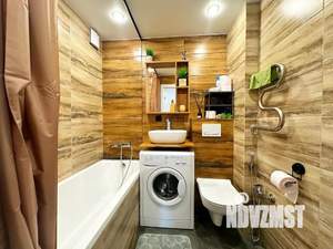 1-к квартира, посуточно, 33м2, 9/9 этаж