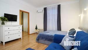 2-к квартира, посуточно, 52м2, 1/1 этаж