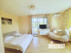 1-к квартира, посуточно, 40м2, 3/5 этаж