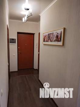 Студия квартира, посуточно, 38м2, 8/10 этаж