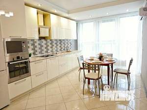 2-к квартира, посуточно, 70м2, 1/1 этаж