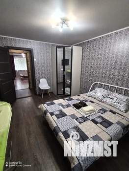 2-к квартира, посуточно, 48м2, 1/5 этаж