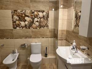 1-к квартира, на длительный срок, 58м2, 4/6 этаж