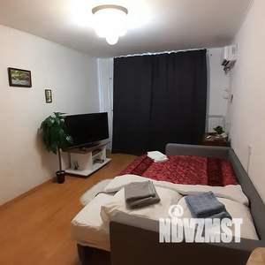 1-к квартира, посуточно, 33м2, 2/10 этаж