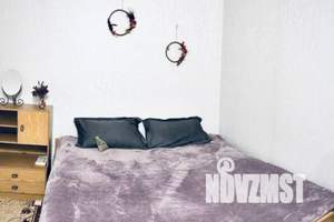 1-к квартира, посуточно, 40м2, 8/10 этаж