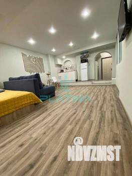 Студия квартира, на длительный срок, 35м2, 2/5 этаж