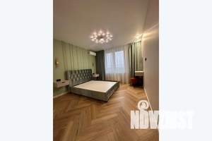 1-к квартира, посуточно, 42м2, 2/10 этаж