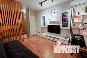 1-к квартира, посуточно, 38м2, 8/19 этаж