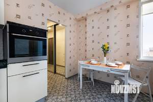 2-к квартира, посуточно, 63м2, 10/18 этаж