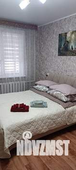 2-к квартира, посуточно, 43м2, 1/5 этаж