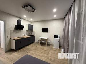 Студия квартира, посуточно, 30м2, 6/19 этаж