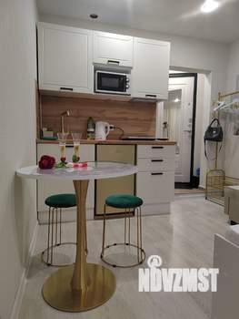 Студия квартира, посуточно, 17м2, 1/10 этаж