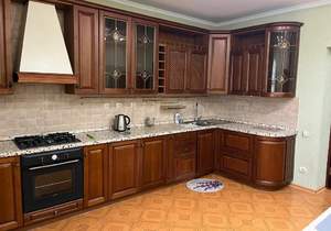 3-к квартира, на длительный срок, 118м2, 3/9 этаж