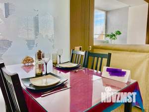 Студия квартира, посуточно, 41м2, 2/5 этаж