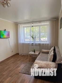 1-к квартира, посуточно, 32м2, 1/3 этаж