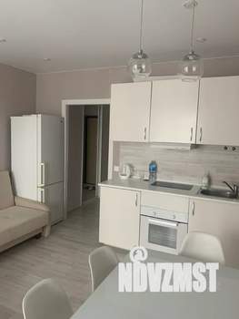 Студия квартира, посуточно, 30м2, 18/19 этаж