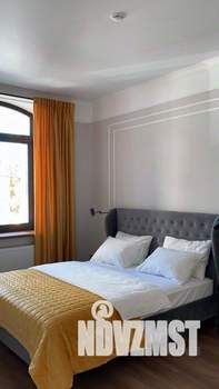 1-к квартира, посуточно, 60м2, 1/1 этаж