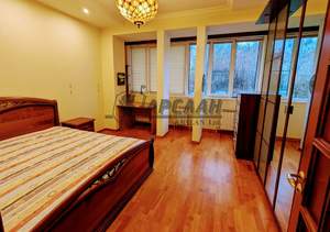 3-к квартира, на длительный срок, 136м2, 1/5 этаж