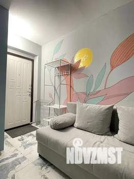 Студия квартира, посуточно, 14м2, 1/9 этаж