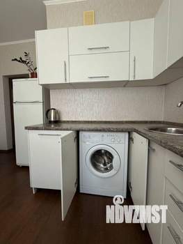 1-к квартира, посуточно, 43м2, 1/1 этаж
