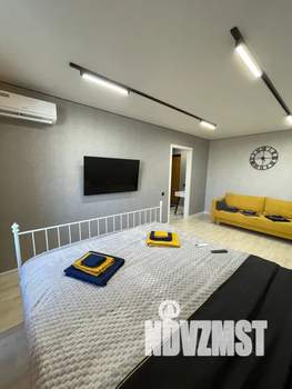 1-к квартира, посуточно, 34м2, 7/9 этаж