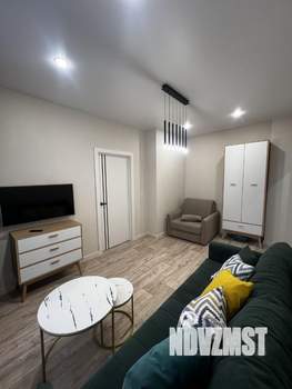 2-к квартира, посуточно, 40м2, 3/3 этаж