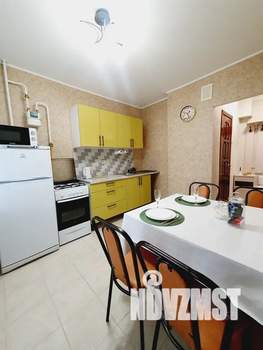 1-к квартира, посуточно, 36м2, 3/10 этаж