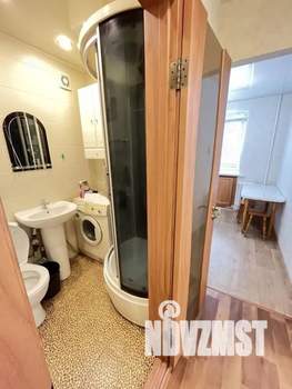 1-к квартира, посуточно, 34м2, 3/5 этаж