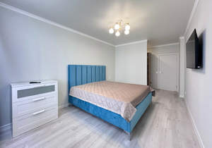 1-к квартира, на длительный срок, 55м2, 7/22 этаж